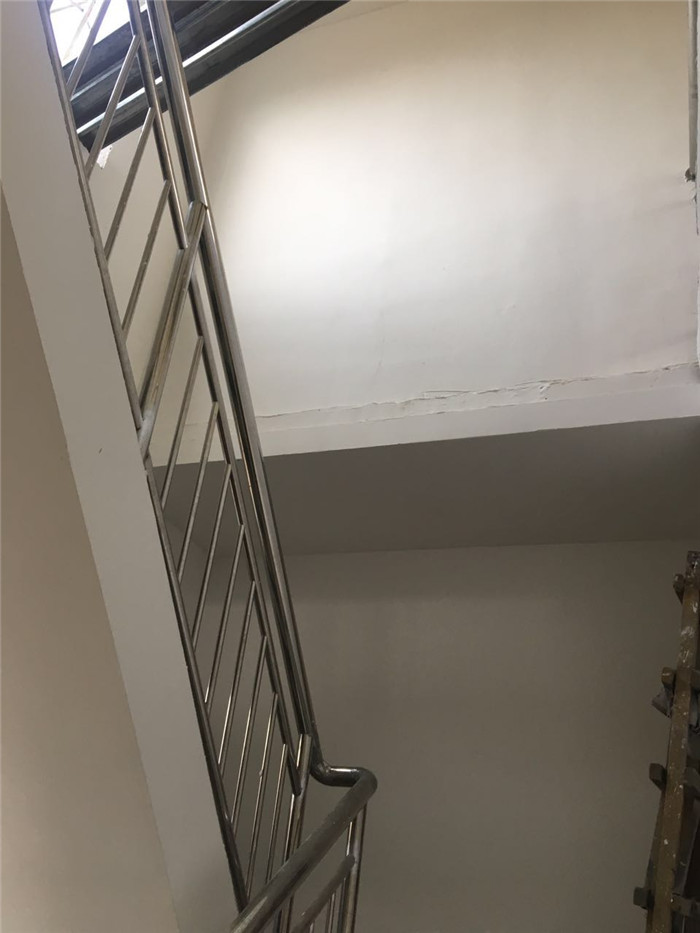 集成房室內粉刷